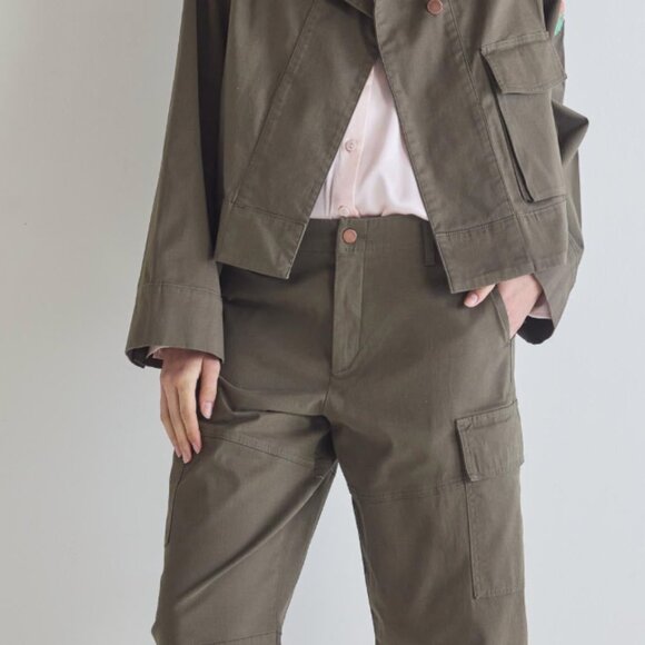 Coming Up Roses - Picture 2 of 3